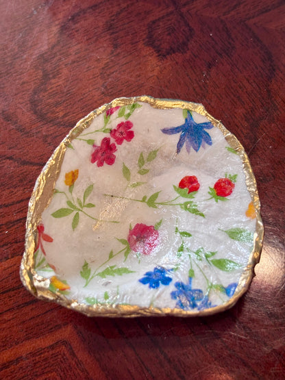 Decoupaged Shell - Flowers