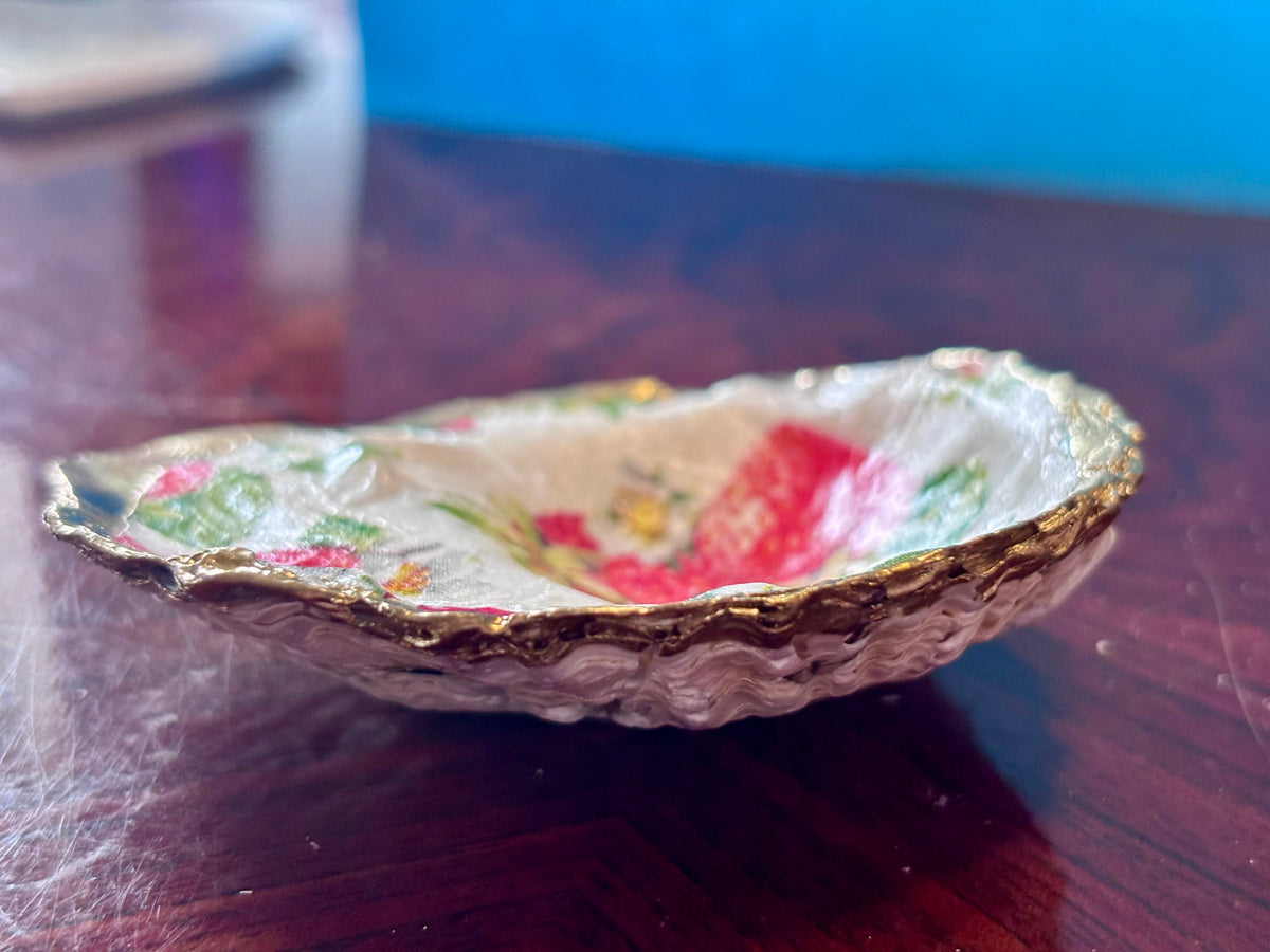 Decoupaged Shell - Strawberries