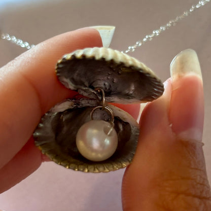 Sterling Silver Cockle Shell Necklace