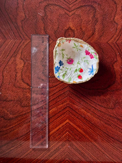 Decoupaged Shell - Flowers